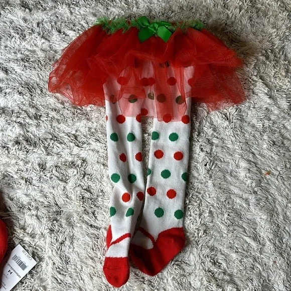 Christmas lot, newborn leggings and tutu and milk and onsie long sleeve NWT - Picture 8 of 11
